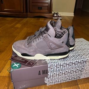 Jordan 4 A Ma Maniére violet ore